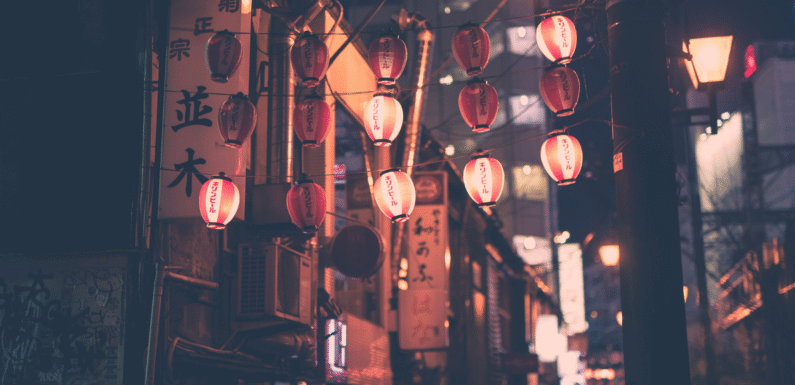 How to Turn Ordinary Days into Extraordinary Ones: Embracing Simple Changes for Remarkable Experiences