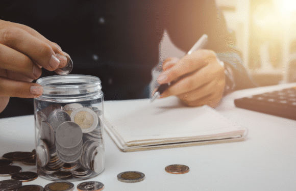 How Life Lessons Shape Financial Decisions: Insightful Paths to Better Choices